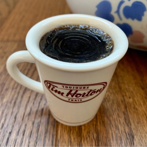 Miniature Tim Horton cup o coffee figurine - Picture 2 of 6